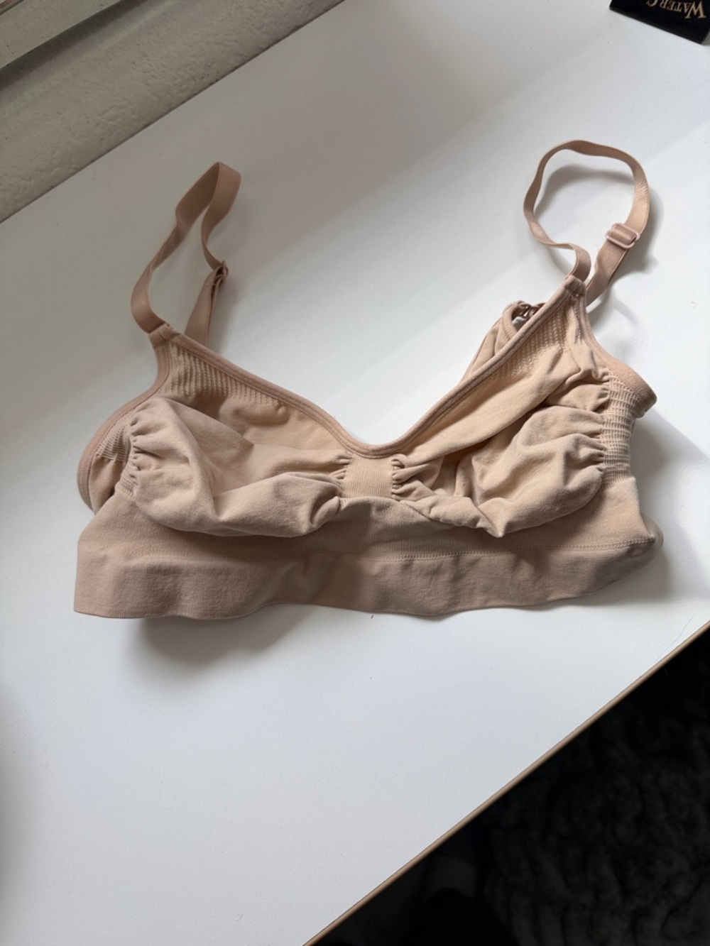 SKIMS Seamless Nude Wireless Bralette